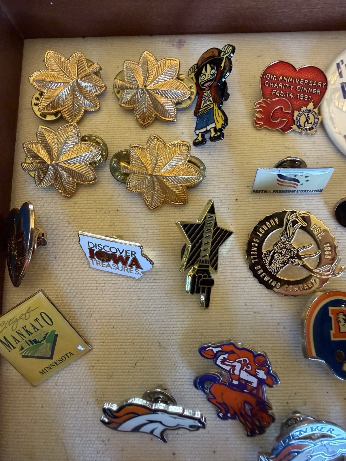 Huge Vintage Men’s Accessories Pins Memorabilia Cuff links Sports Political Tie