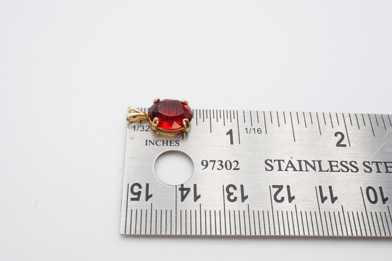 Vintage 10k Yellow Gold Red Glass Stone Pendant