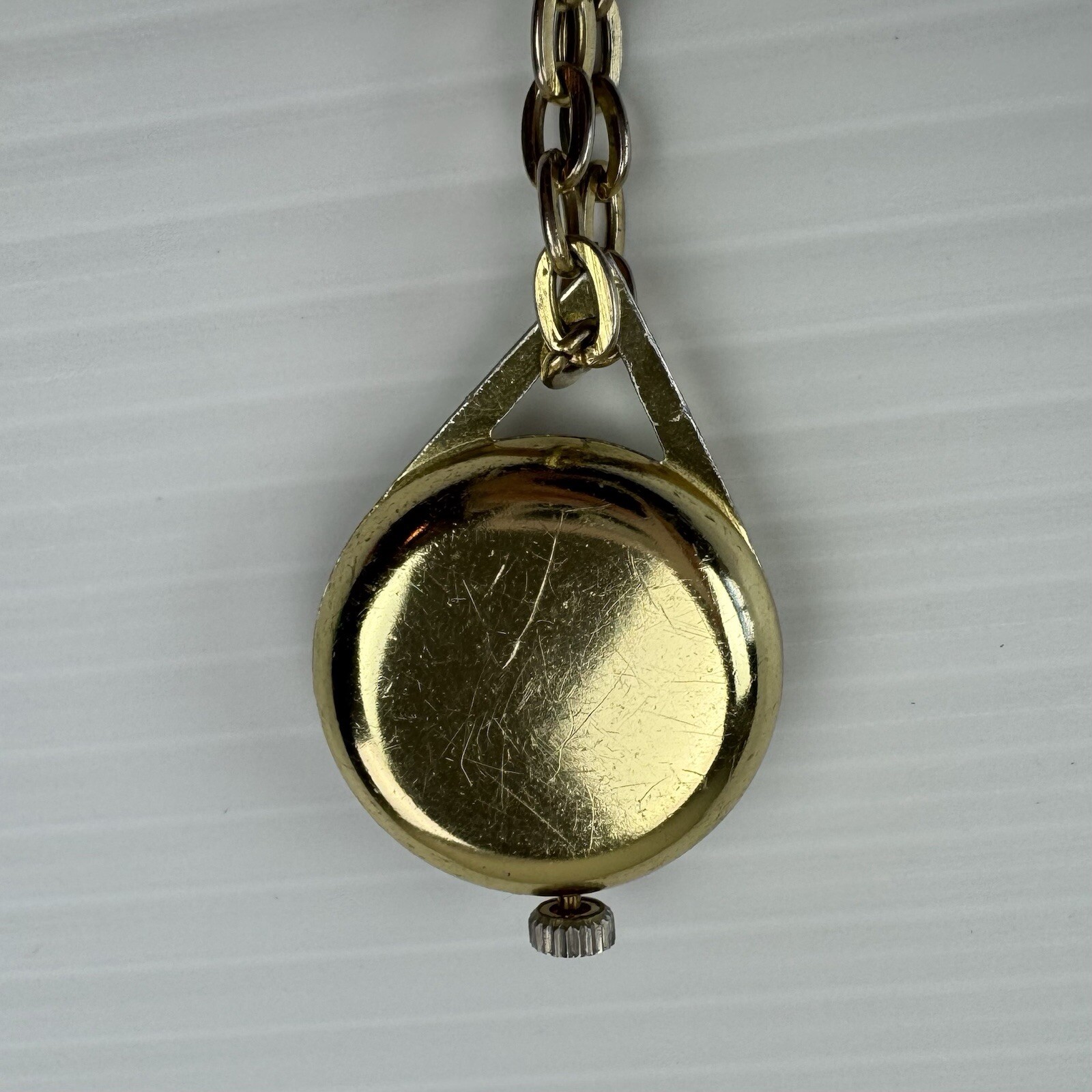 Vintage Endura Pendant Watch Gold Tone With Necklace UNTESTED