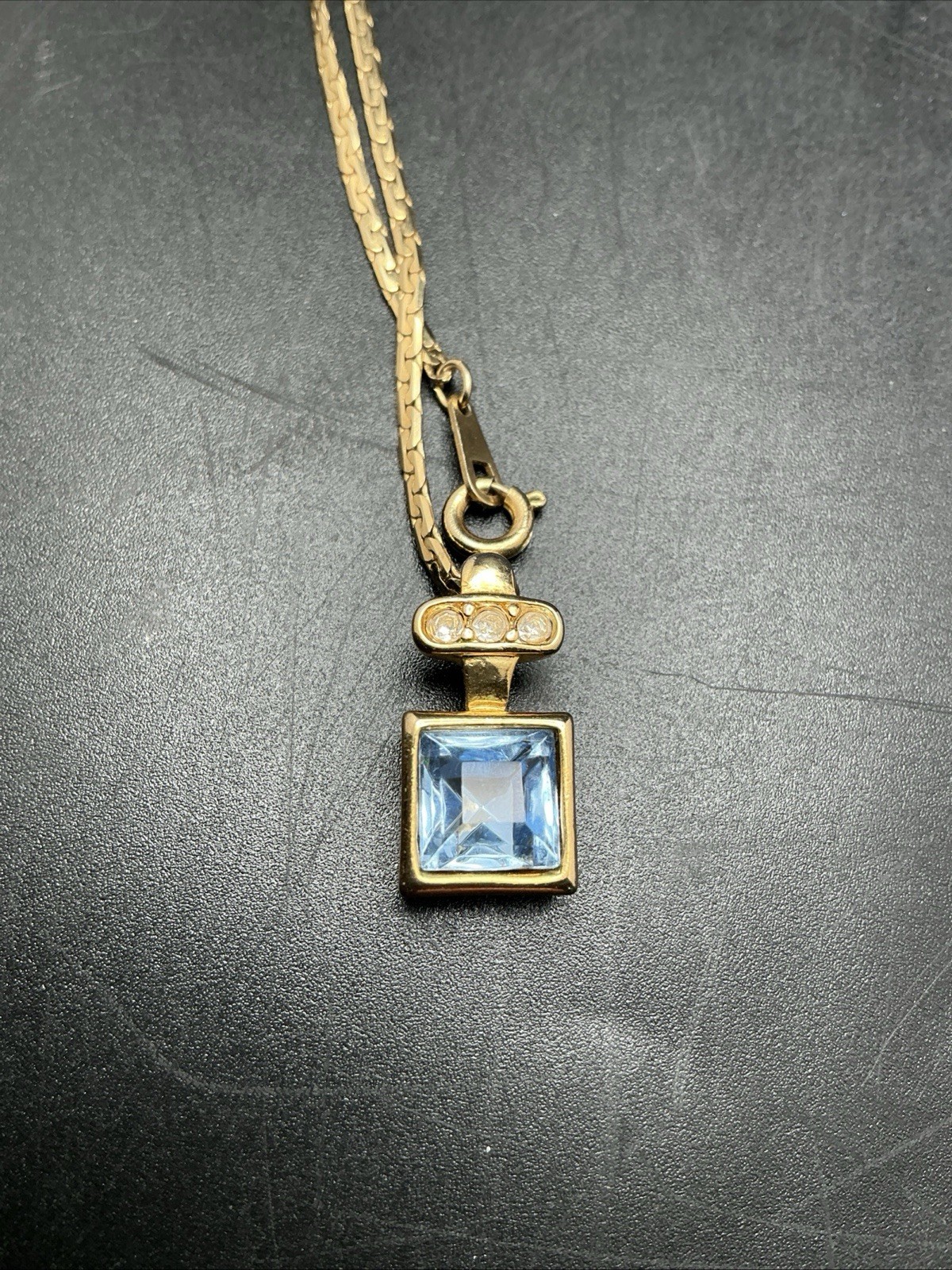 Vintage Premier Designs Blue Faceted Glass Stone and Clear Rhinestone Necklace