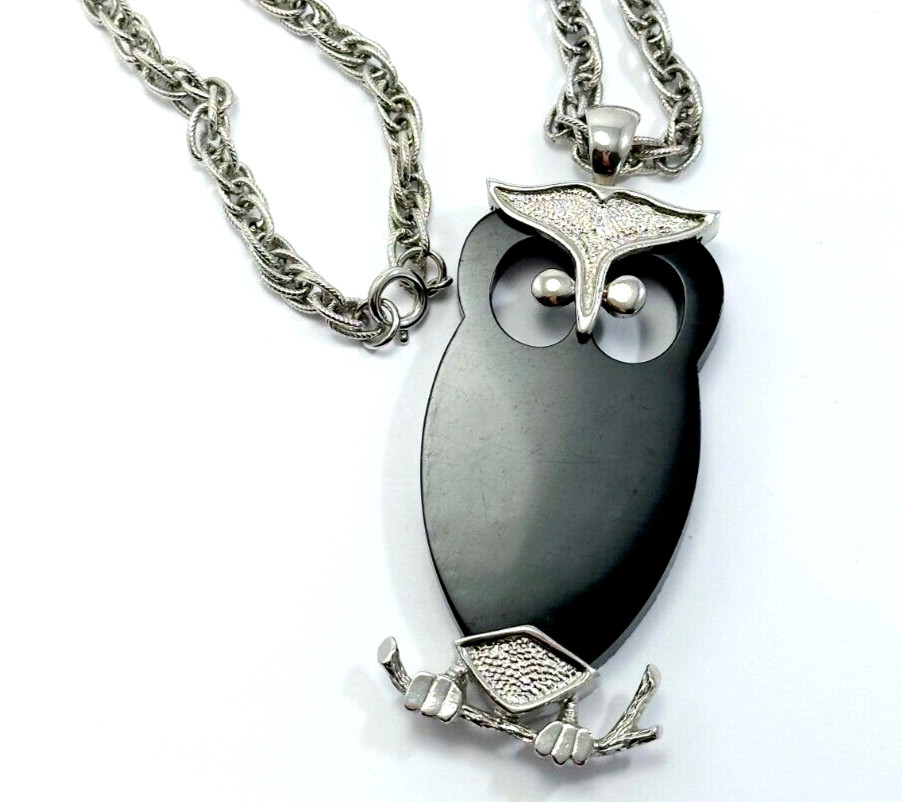 Silver Tone Necklace With Silver & Black Acrylic Owl Pendant Vintage