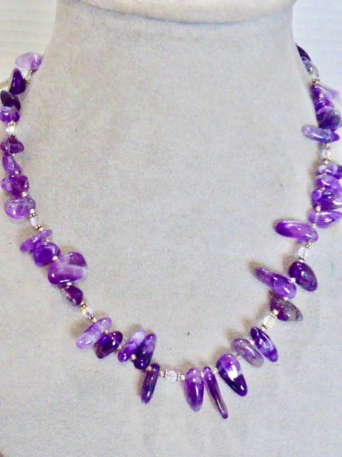 VINTAGE STERLING SILVER LOBSTER CLASP AMETHYST NUGETT GRADUATED NECKLACE