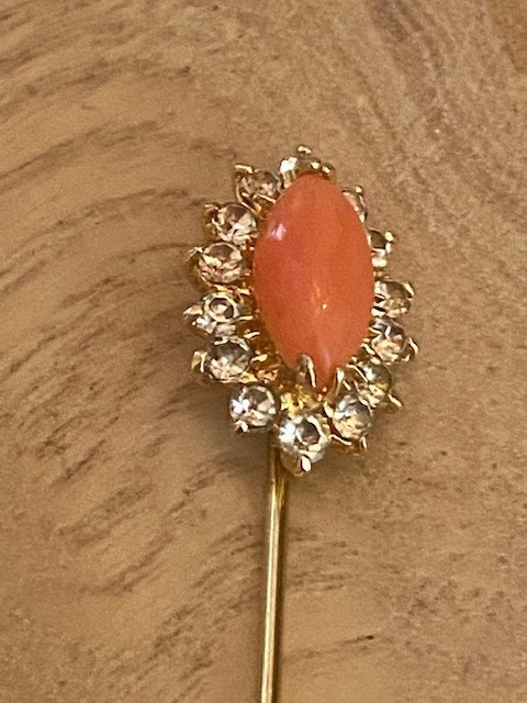Vintage 1980s Set of Pink Coral & Dimond Pin and Stud Earrings – Gold Plated