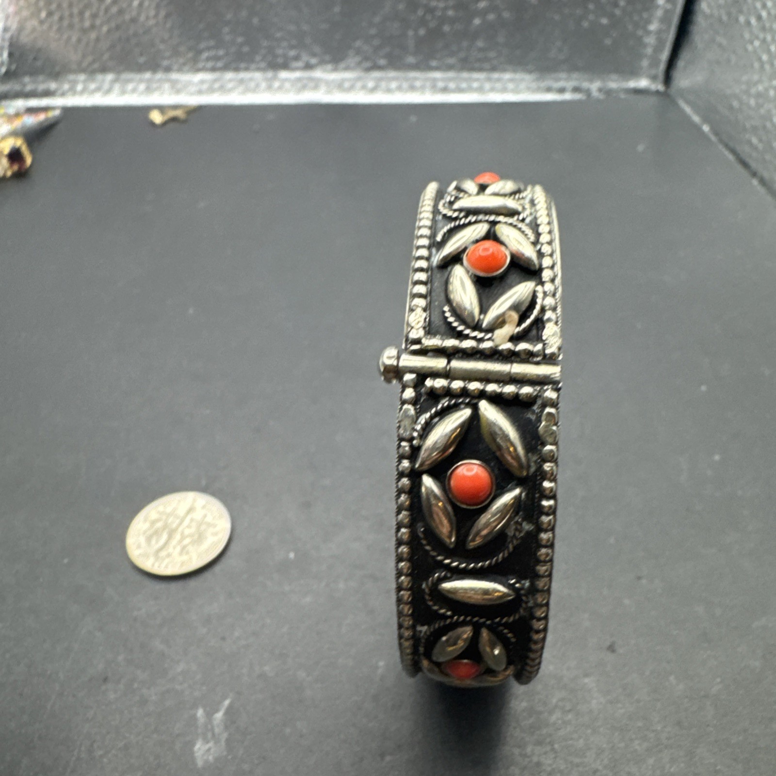 Vintage Silver Toned Hinged Bangle 2.5” Bracelet With Orange Stone 2.5” Opening