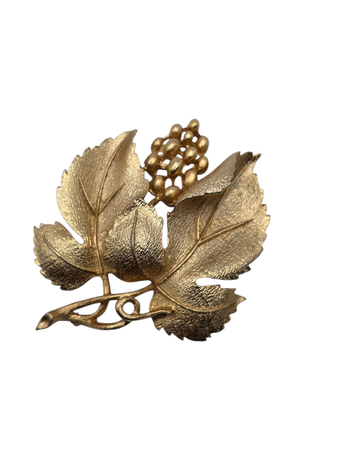 Vintage Lisner Grape Cluster Brooch Gold Tone Signed