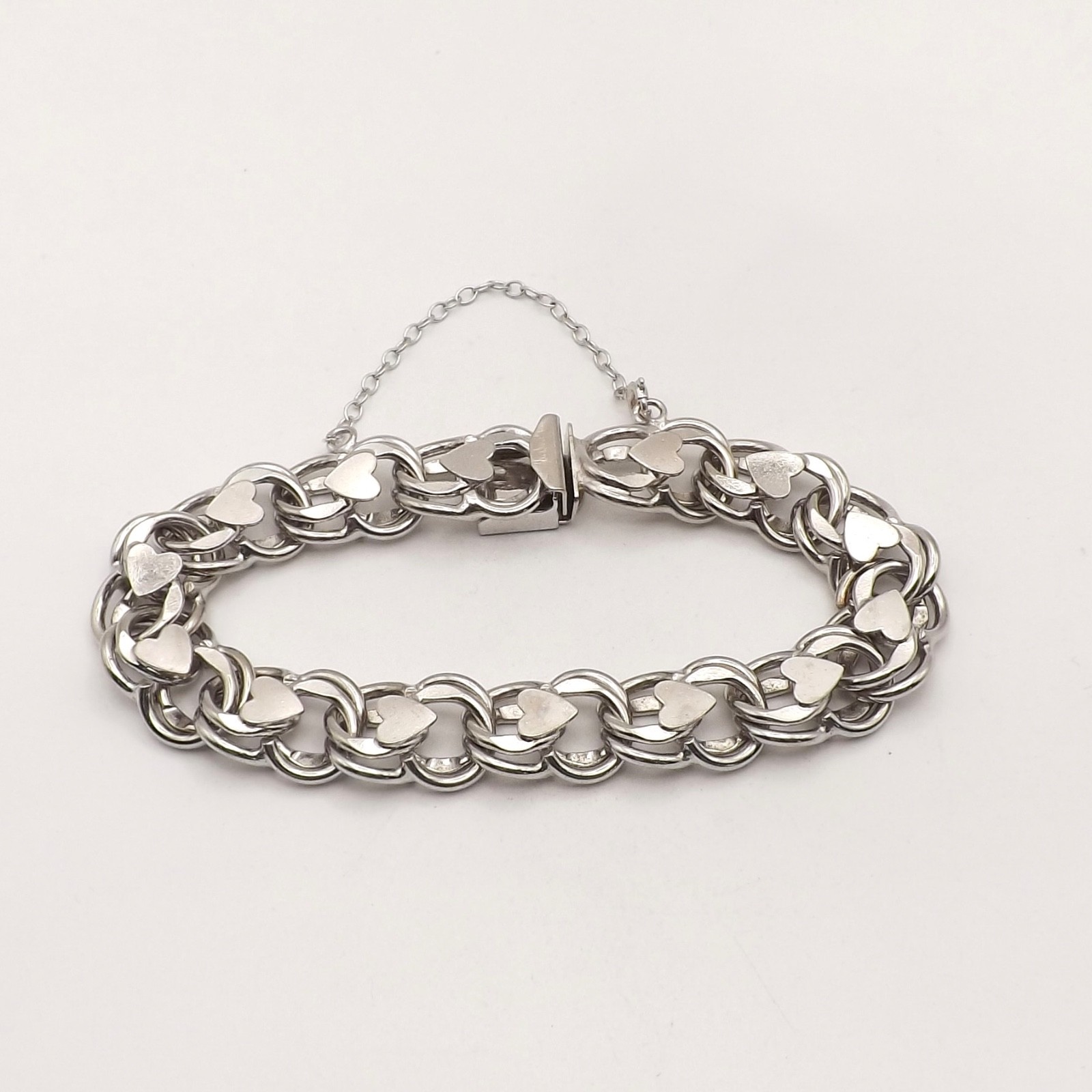 Sterling Silver Double Wire Hearts Charm Bracelet Heavy 7.25in 30gr Vintage