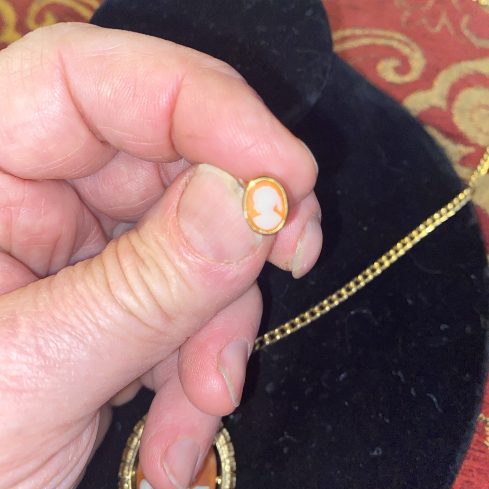 Vintage Orange-Cream Cameo fleur-de-lis Pendant Gold Tone Necklace, And Earrings