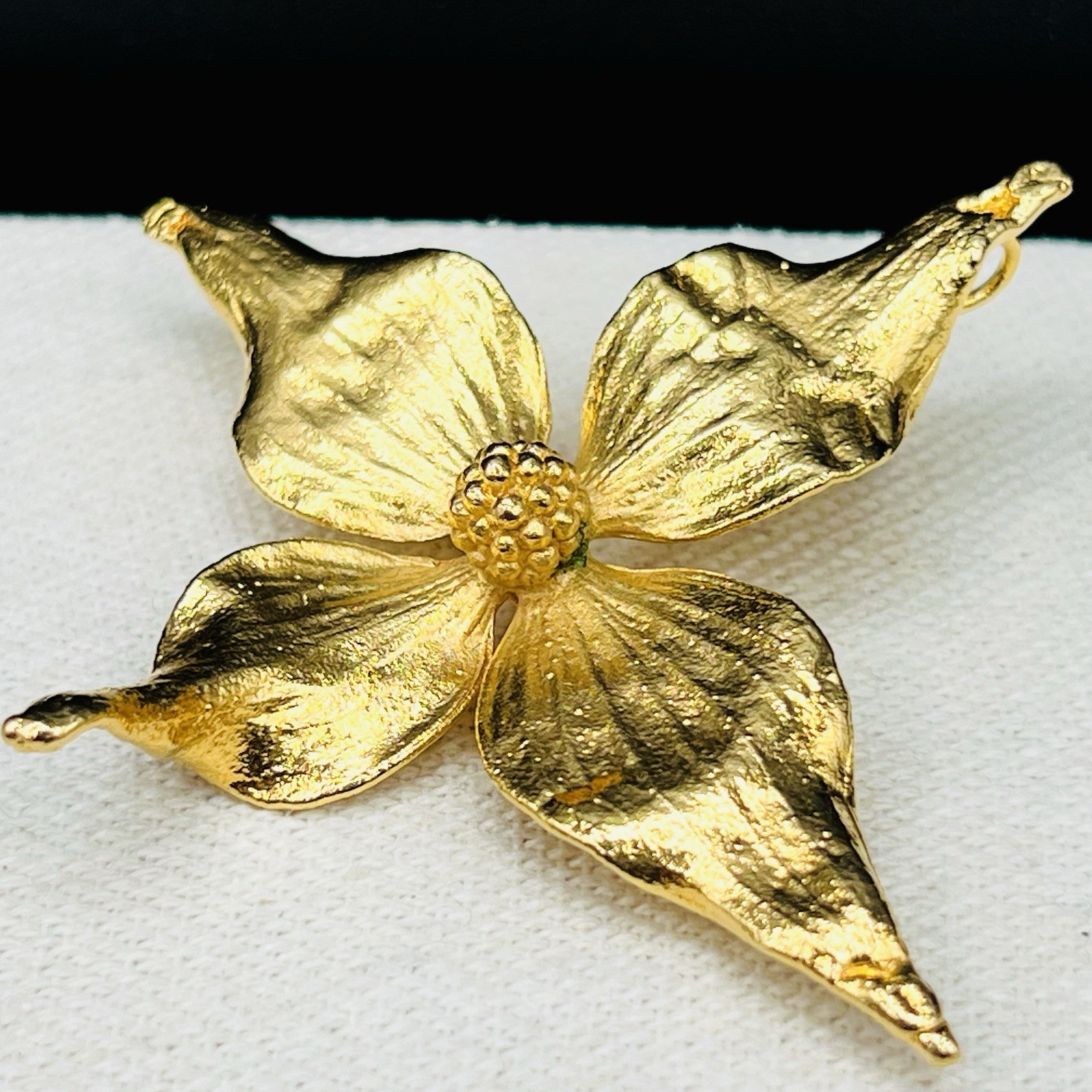 Vintage Gold Tone Flower Brooch Pendant Necklace Convertible Floral Statement