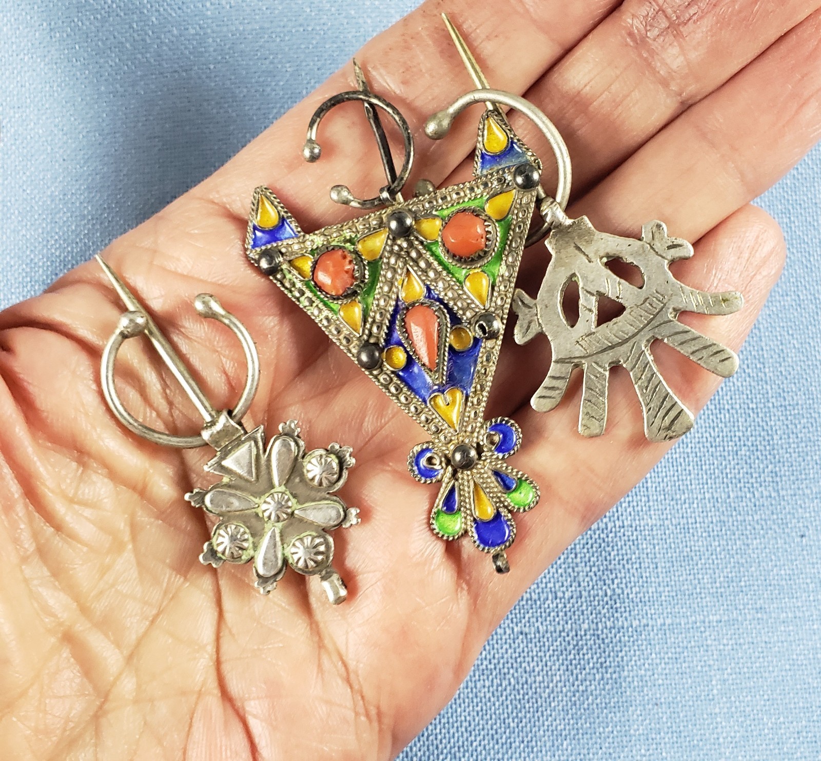 Lot 3 silver Berber Moroccan Fibula Kabyle brooch pins enamel corals