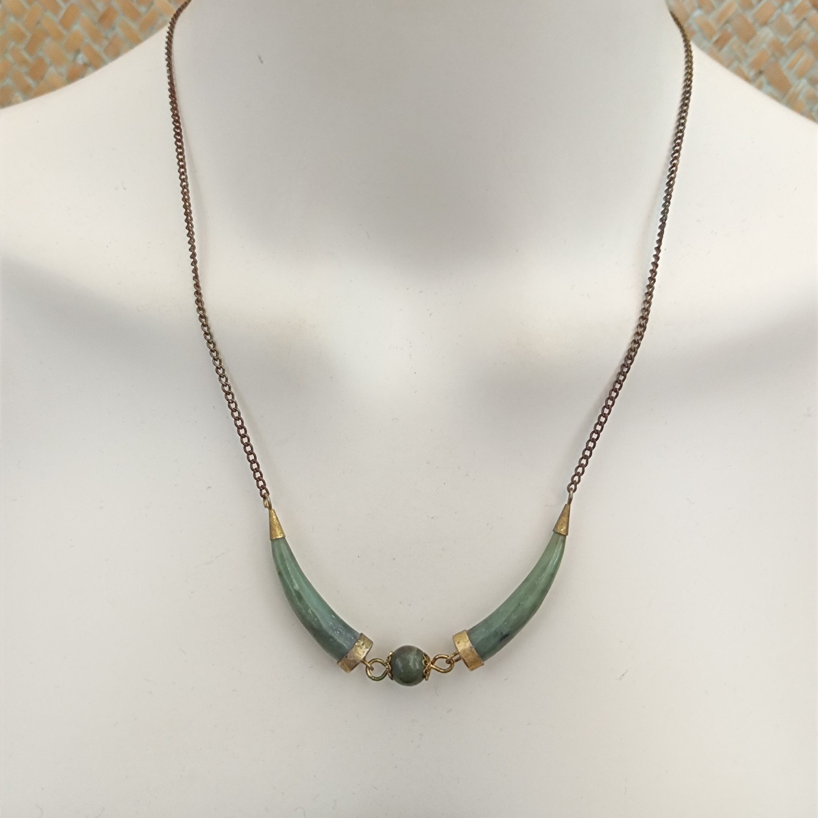 Vintage Boho Natural Green Stone Necklace Ethnic Artisan Earthy Folk Statement