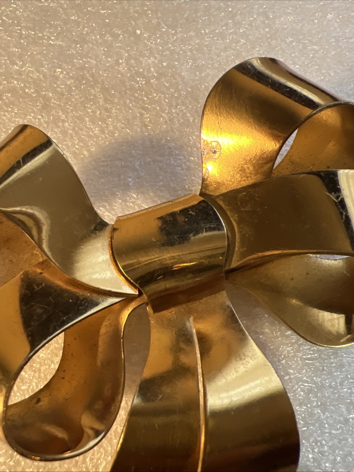 Vintage Gold Tone Extra Large Ribbon Bow Brooch