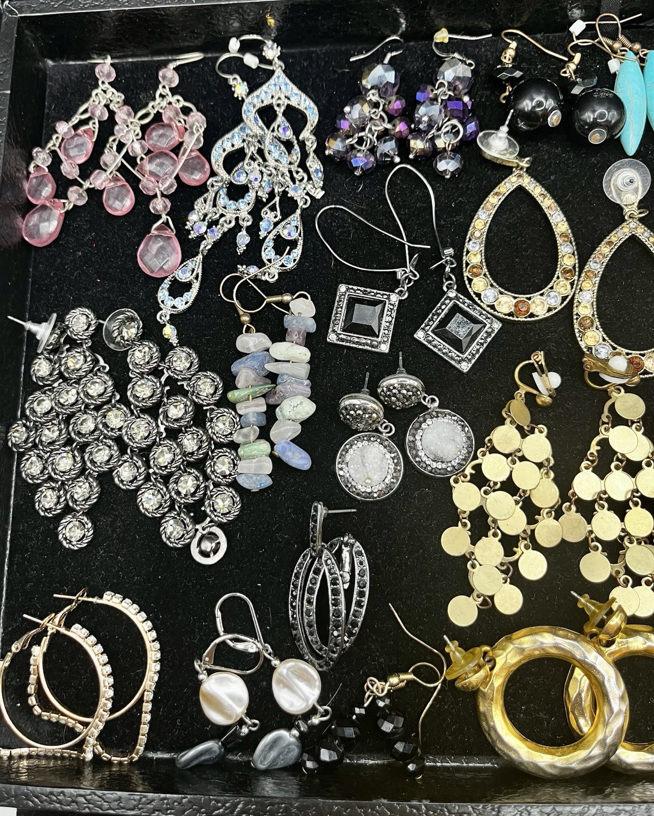 VTG-modern Fashion Drop Earrings Multi Designs Materials Wear Resell 46pr. Lot