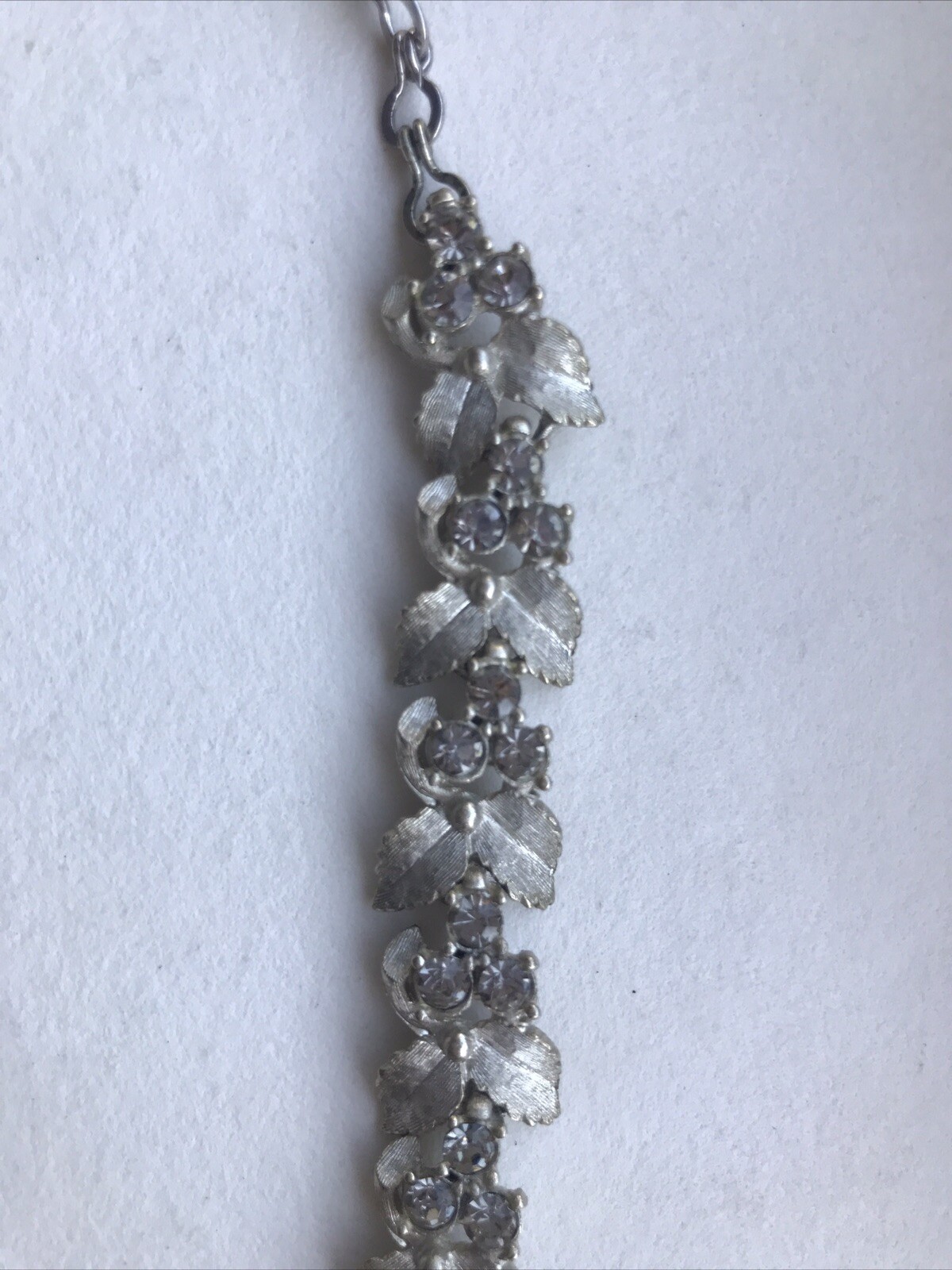 VTG Art Deco Silver Tone Leaves Cluster Rhinestones Choker Necklace 16” 1950s