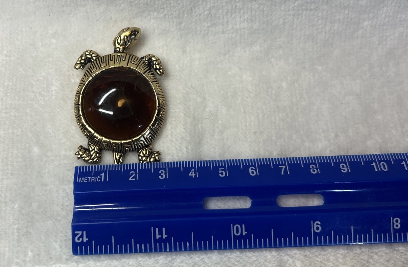 Vintage Gold Tone TURTLE Brooch w Tortoise Shell Glass Body