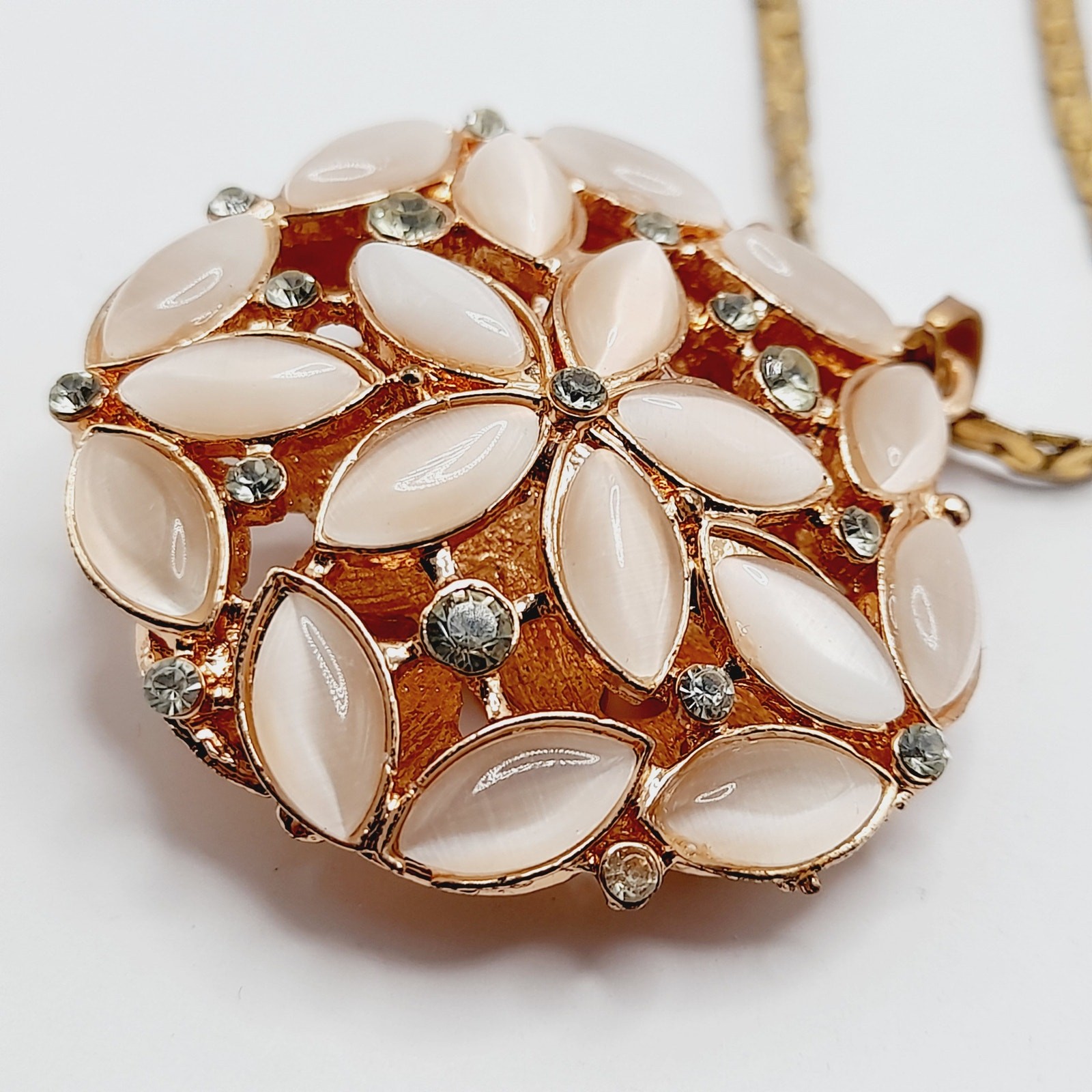 Vintage Monet 30” Gold Chain Necklace Sister Clasp w/ Removable Pendant