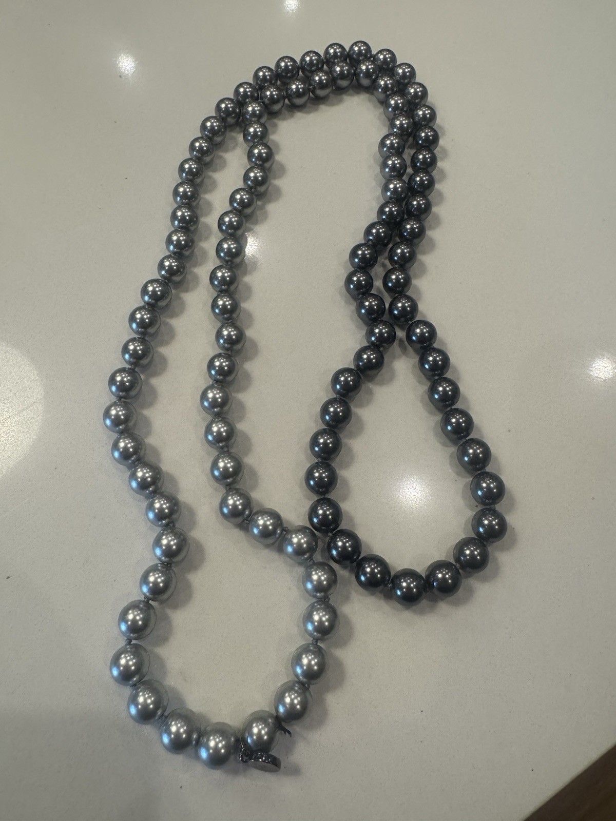 Vintage Ginvenchy cultured pearls. Black and grey. Long strand