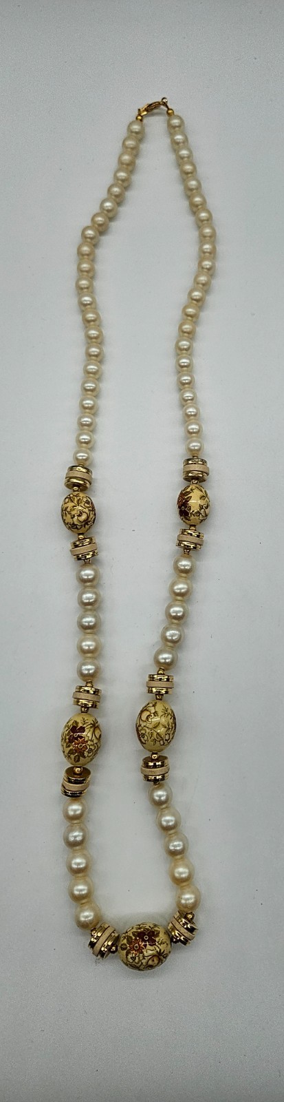 Vintage Japan Faux Pearl Painted Floral Flower Bead 26” Necklace