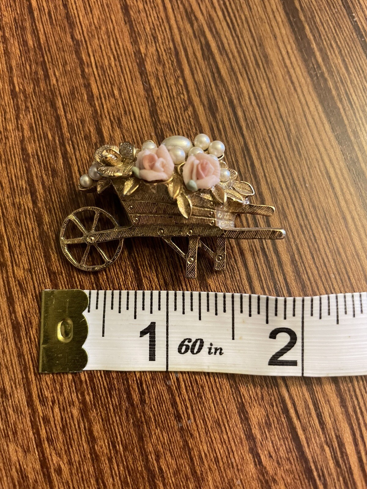 Vintage Porcelain Rose Wheelbarrow Brooch Pin Gold Tone
