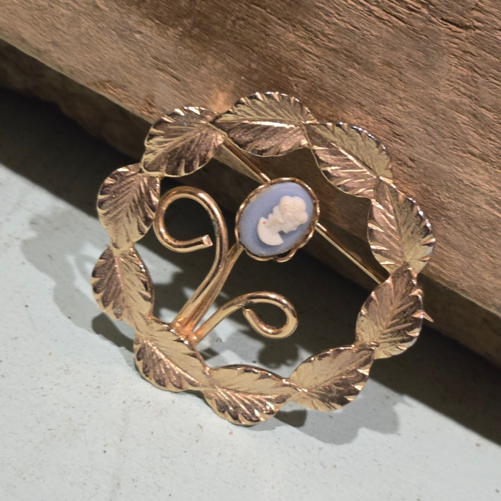 Vintage Cameo Wreath Brooch Leaf Frame Blue White Cameo Pin Victorian Revival