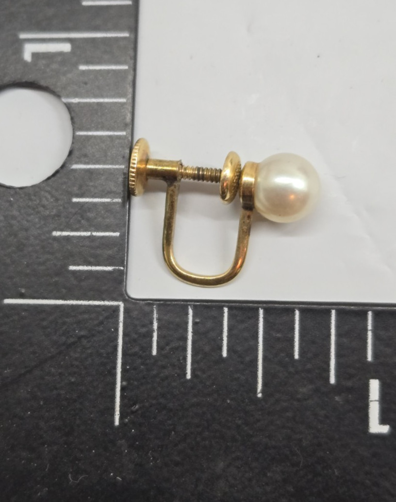 Vintage MIKIMOTO Pearl 14K Gold Screw Back Earrings John Manjiro pr special box