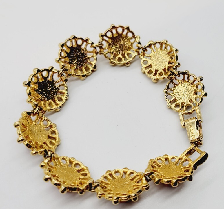 Sarah Coventry Bracelet Filigree Flower Cabochon Link Vintage 7.25 in