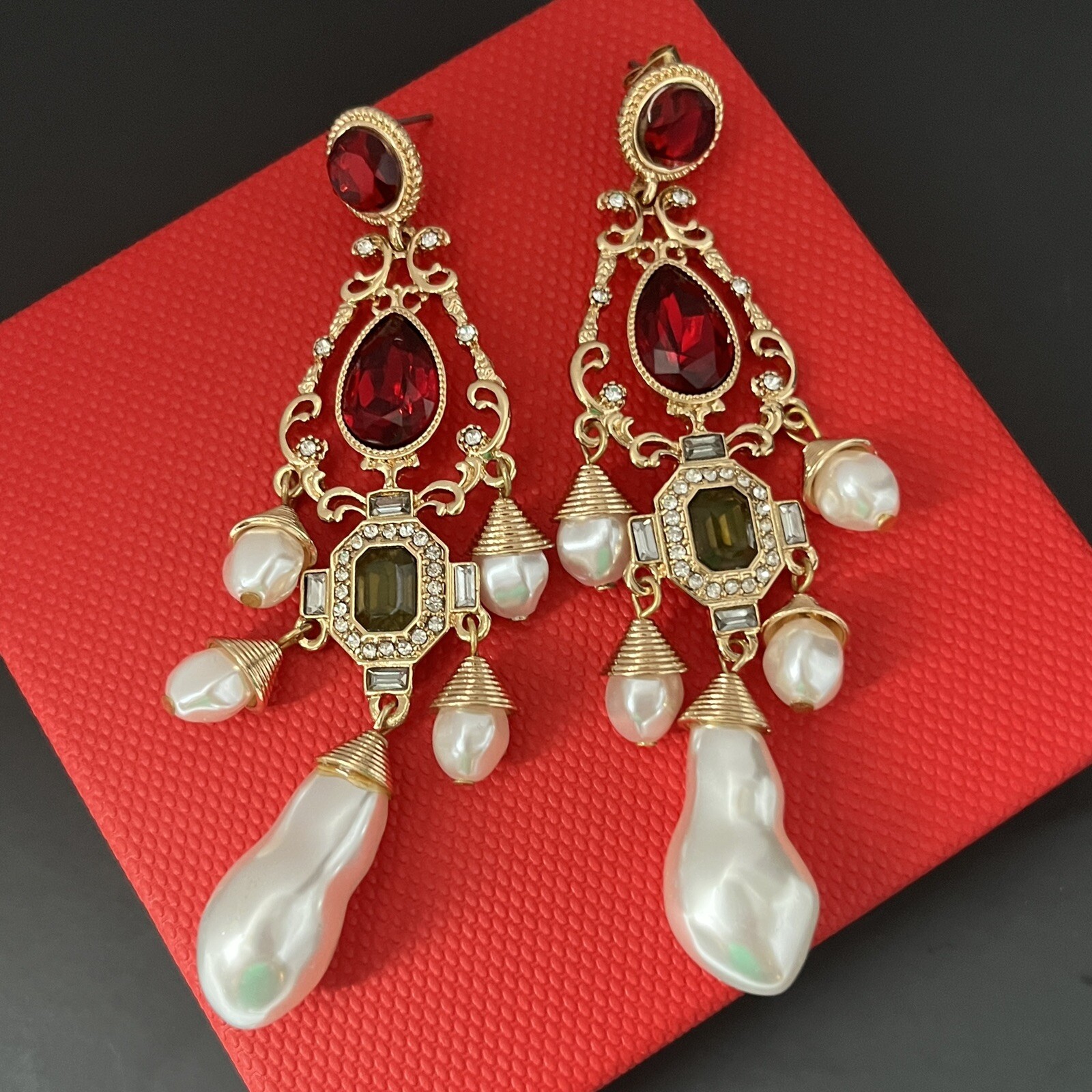 Baroque Chandelier Earrings Gold Red Faux Pearl Pierced Dangle Ornate Runway
