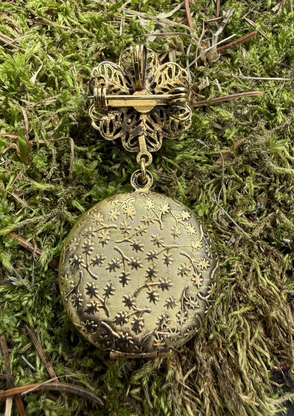 Vtg Brooch Victorian Revival Dangle Locket Gold Tone Red Garnet Rhinestones