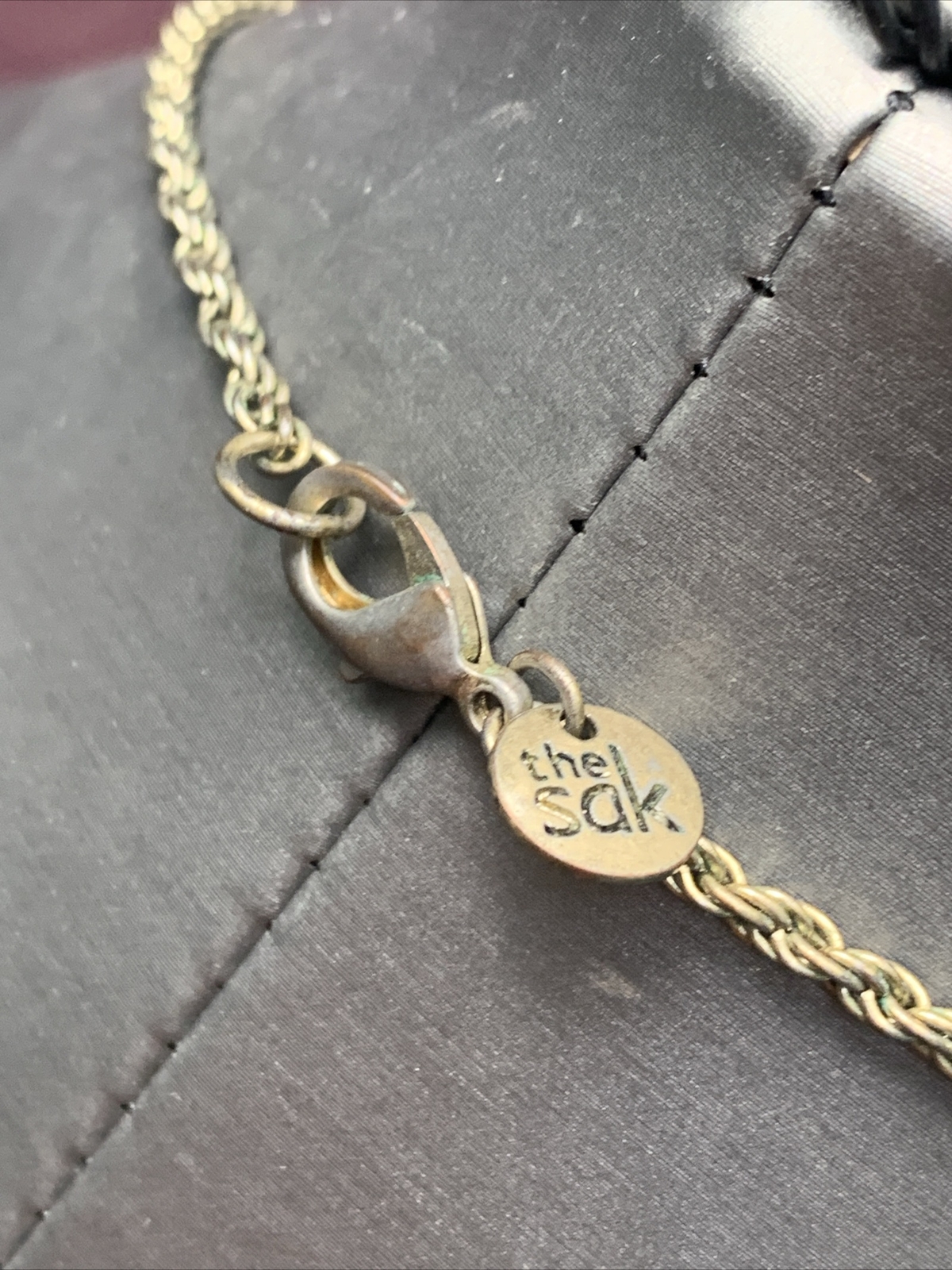Vintage Necklace Signed The Sack Blue Triangular articulated pendant 30 inches