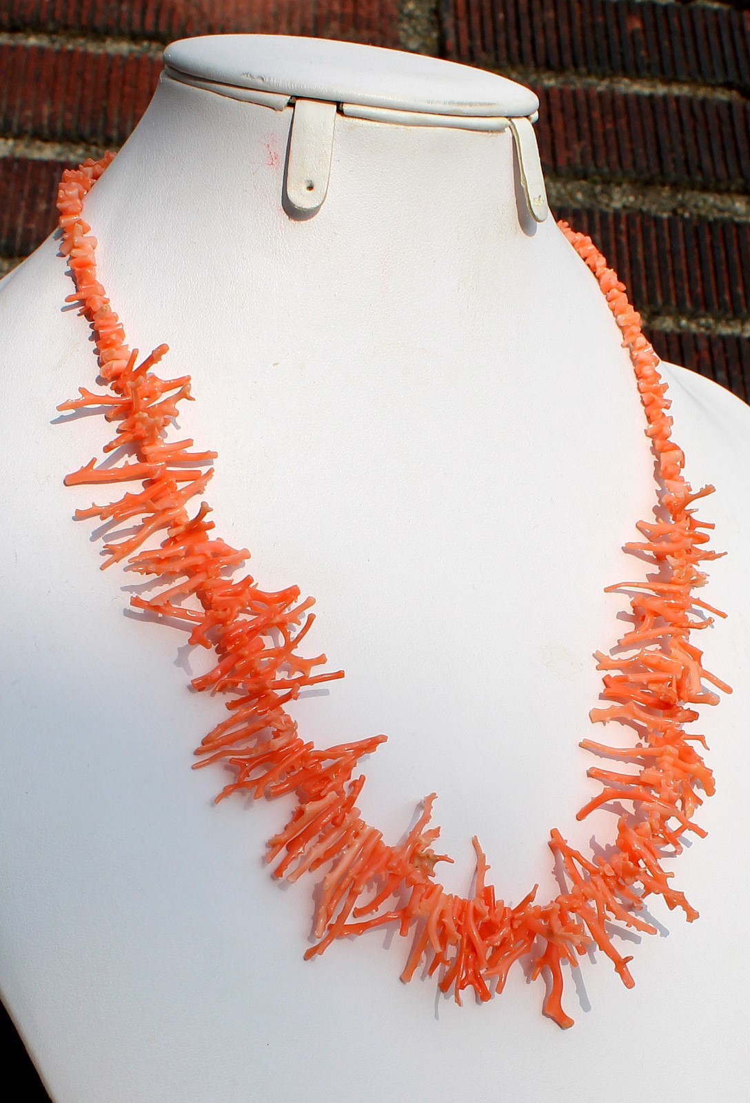 Vintage 20 1/4″ Natural Branch Coral Necklace