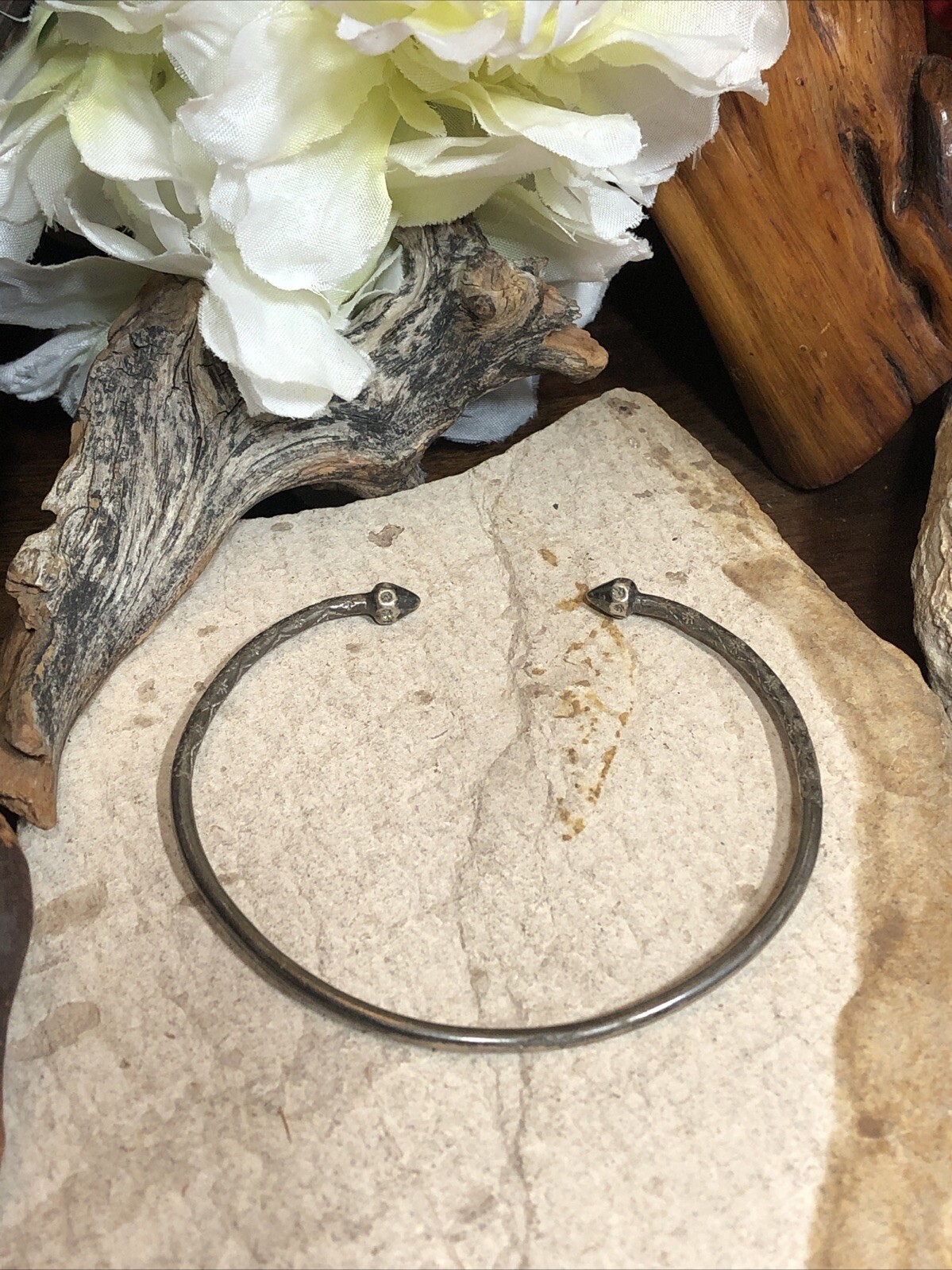 23.AC 925 Sterling JAmaica WI TRINIDAD Cocoa Pods Pointy Bulb Ends Cuff Bracelet