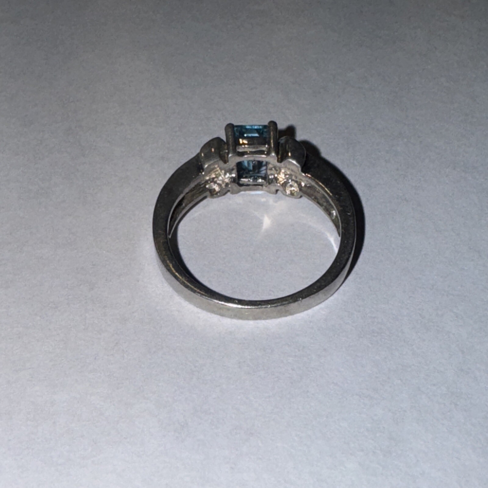 Vintage 925 Sterling Silver Blue Topaz And White Onyx Ladies Band Ring Size 7