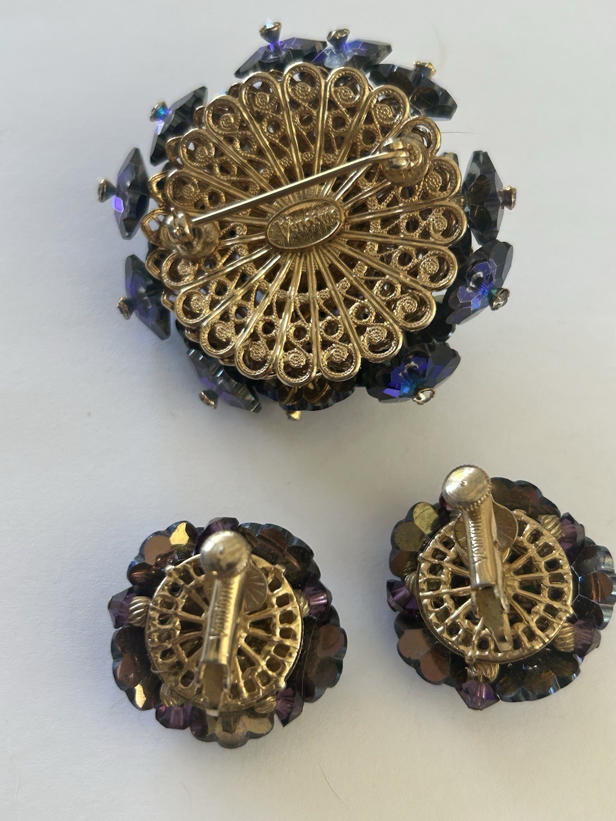 Vtg Signed Vendome Blue Purple Margarita Rivoli Glass AB Brooch And Earrings Set