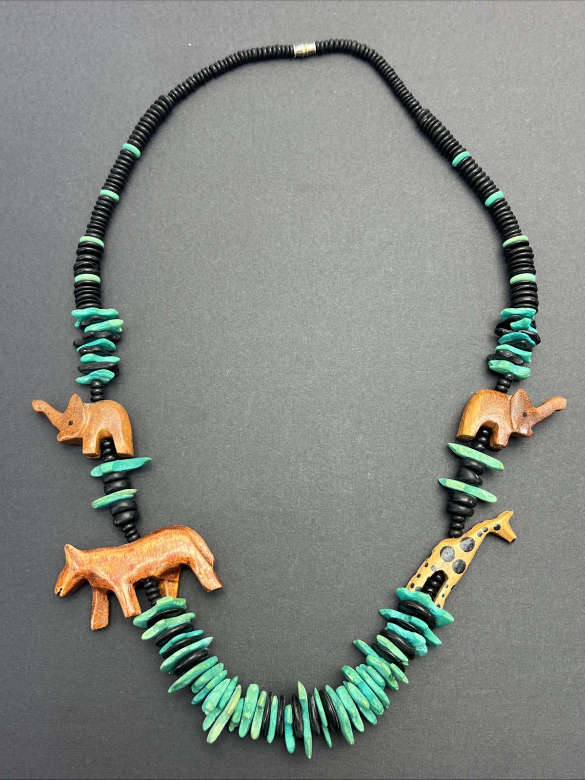 Carved African Elephant Giraffe Graduated Necklace Ceramic Turquoise Wooden VTG