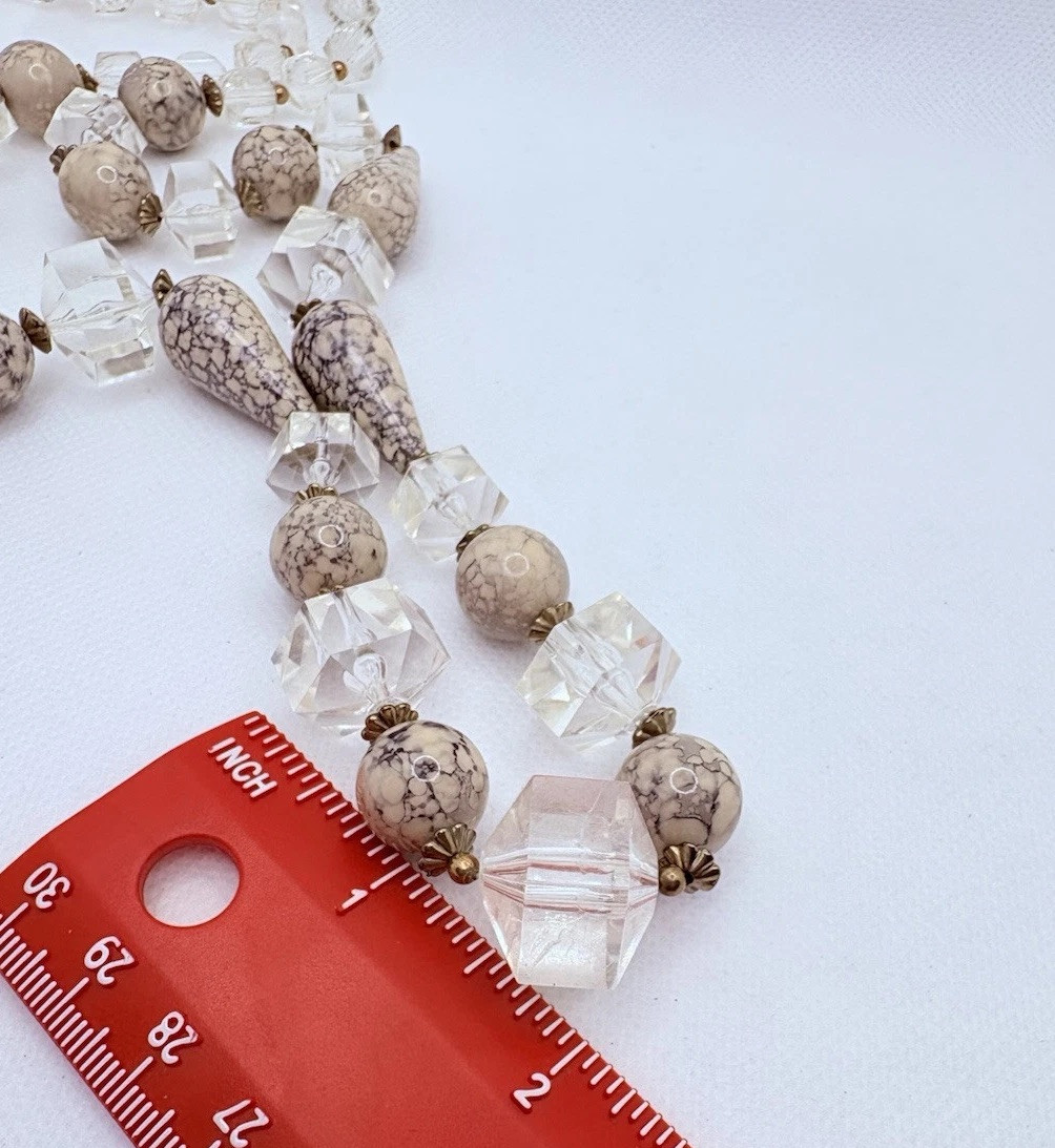 Vintage Faceted Acrylic And Faux Stone Necklace Large Beads Statement Cream