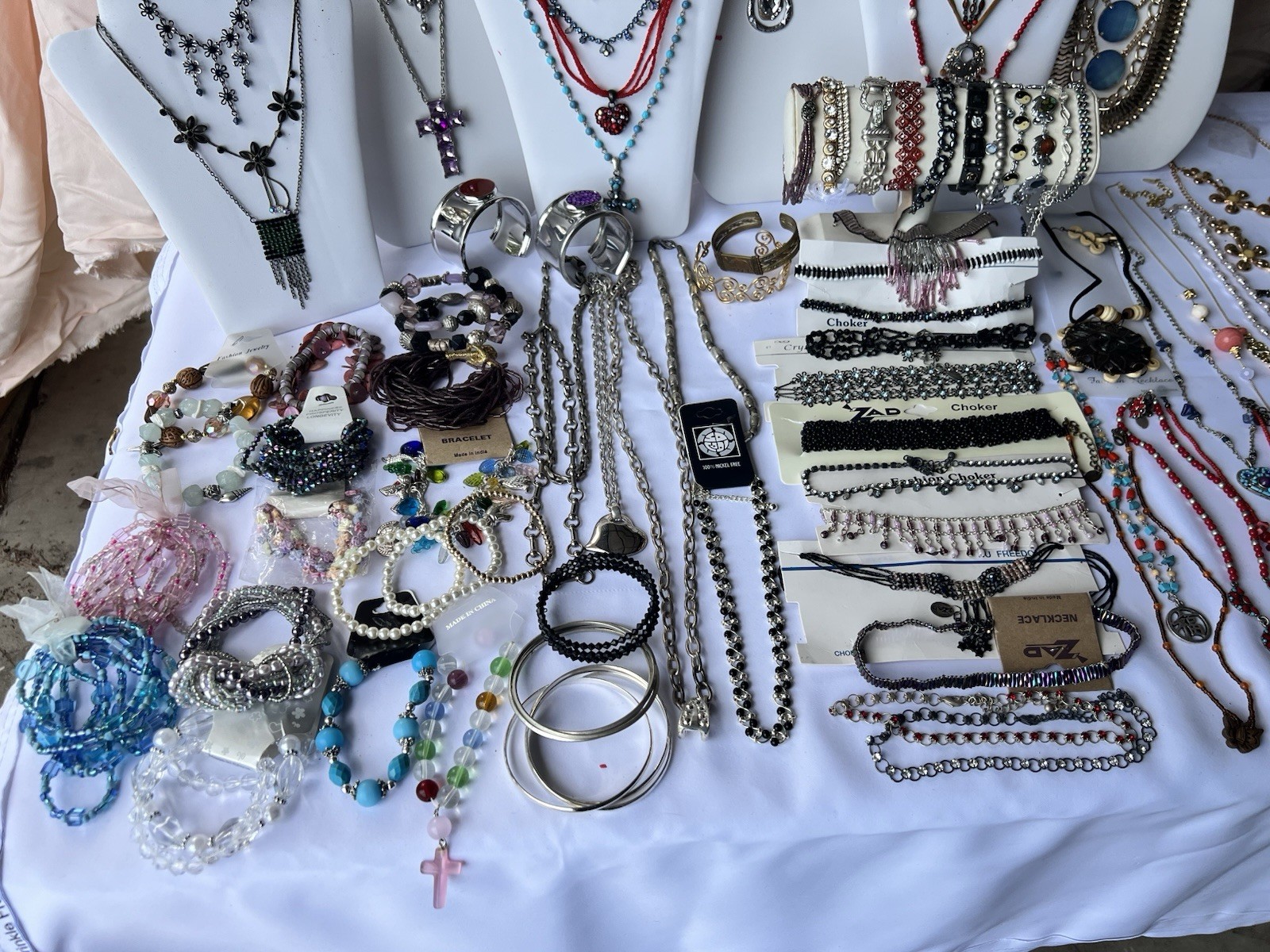 Lot 10- 15 Pieces or ½ Pound Vintage To Modern Fashion Jewelry All Wearable