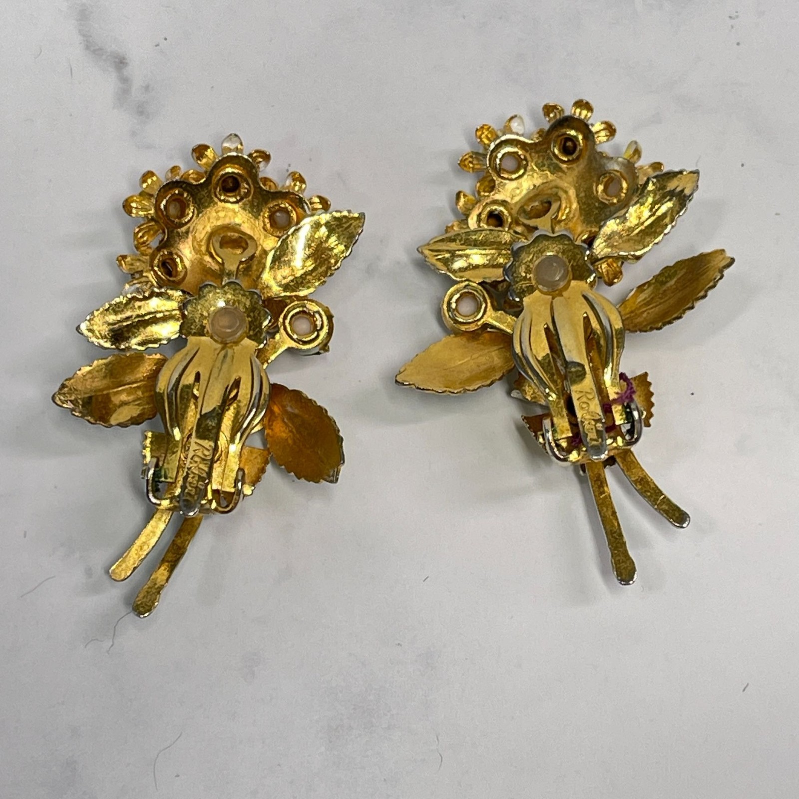 Vintage Signed Robert Floral Bouquet Clip-On Earrings White Enamel Faux Pearl