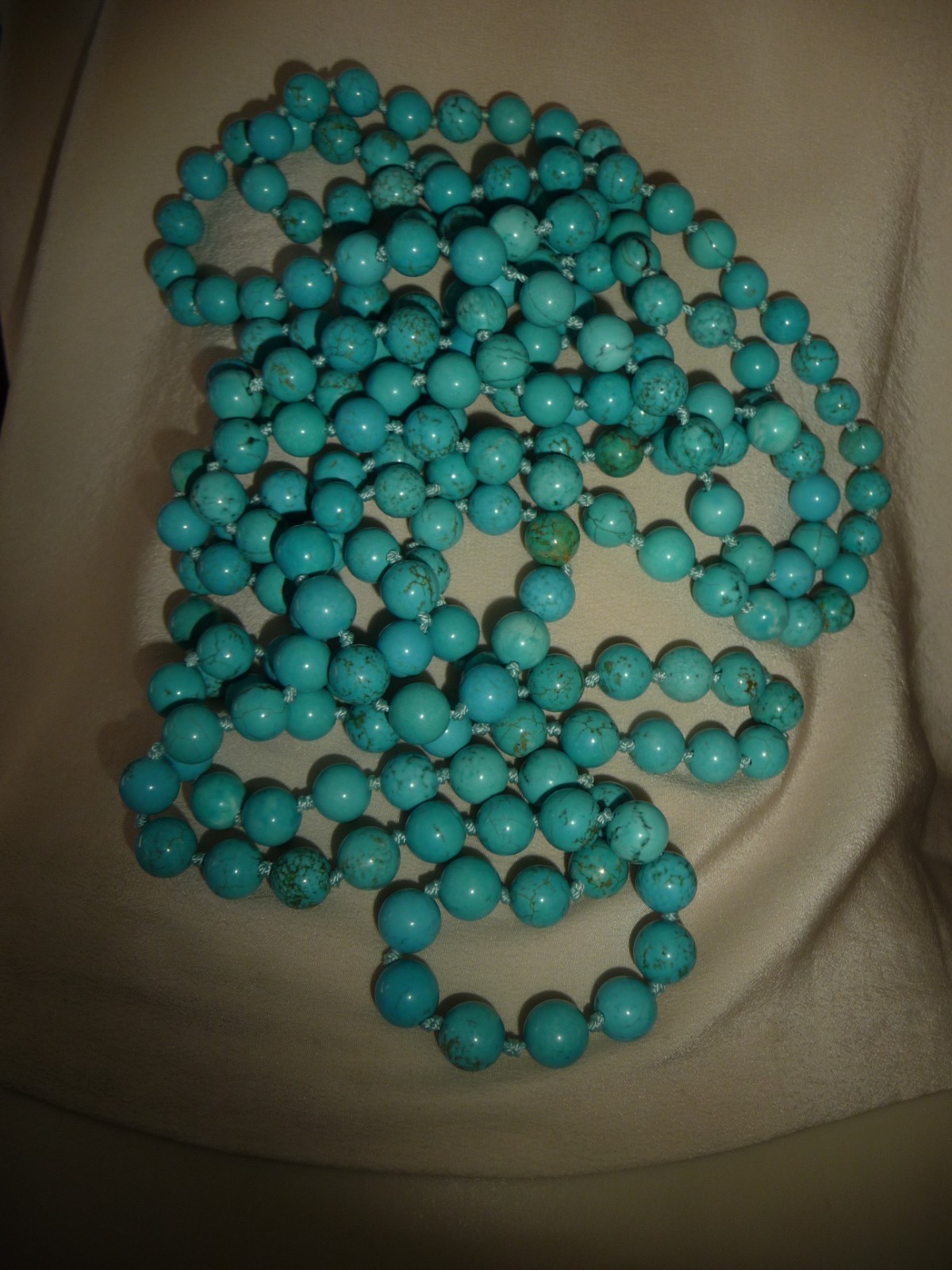 40” L BLUE TURQUOISE ROUND BEADS 1/4” R HAND KNOTTED NO CLASP NECKLACE #31/18