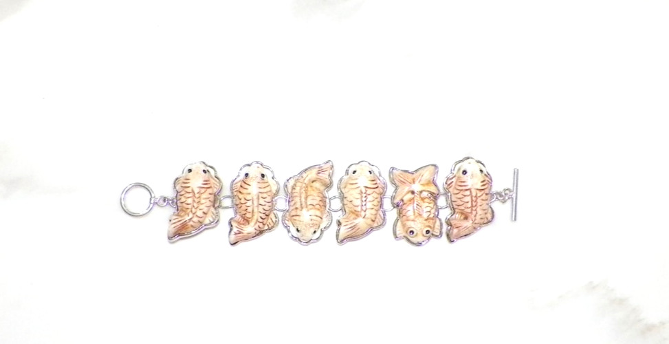 AMY KAHN RUSSELL AKR KOI FISH LINK BRACELET 925