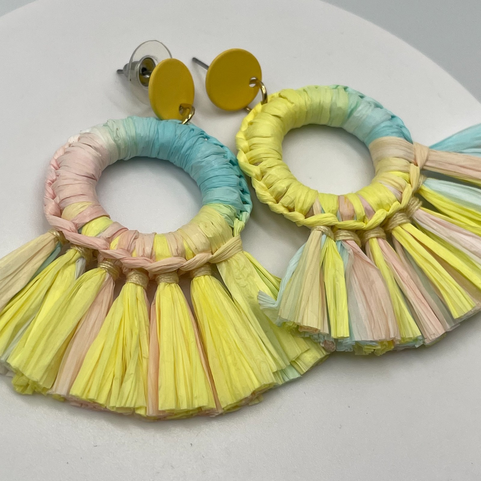 Vintage Pastel Multi-Color Straw Woven Raffia Hoop Drop Fringe Statement Earring