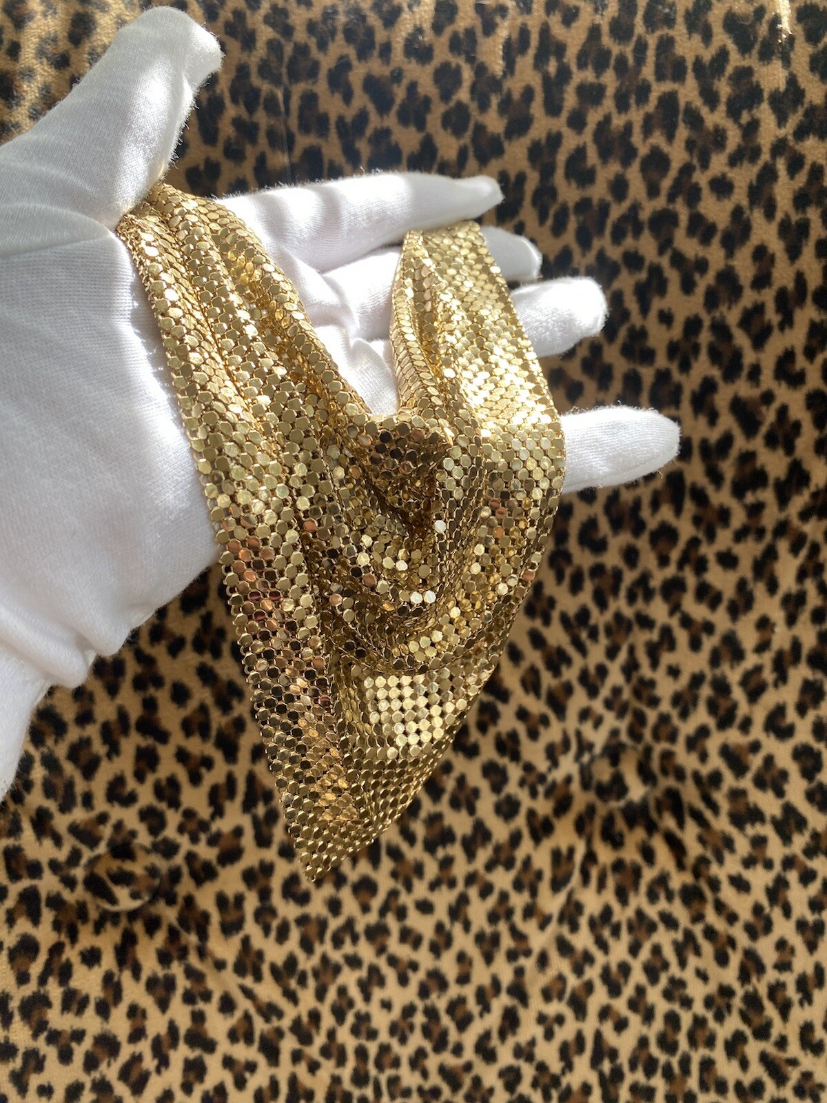 Vintage WHITING & DAVIS Bag Purse Co Gold Mesh Disco Retro Necklace Video!
