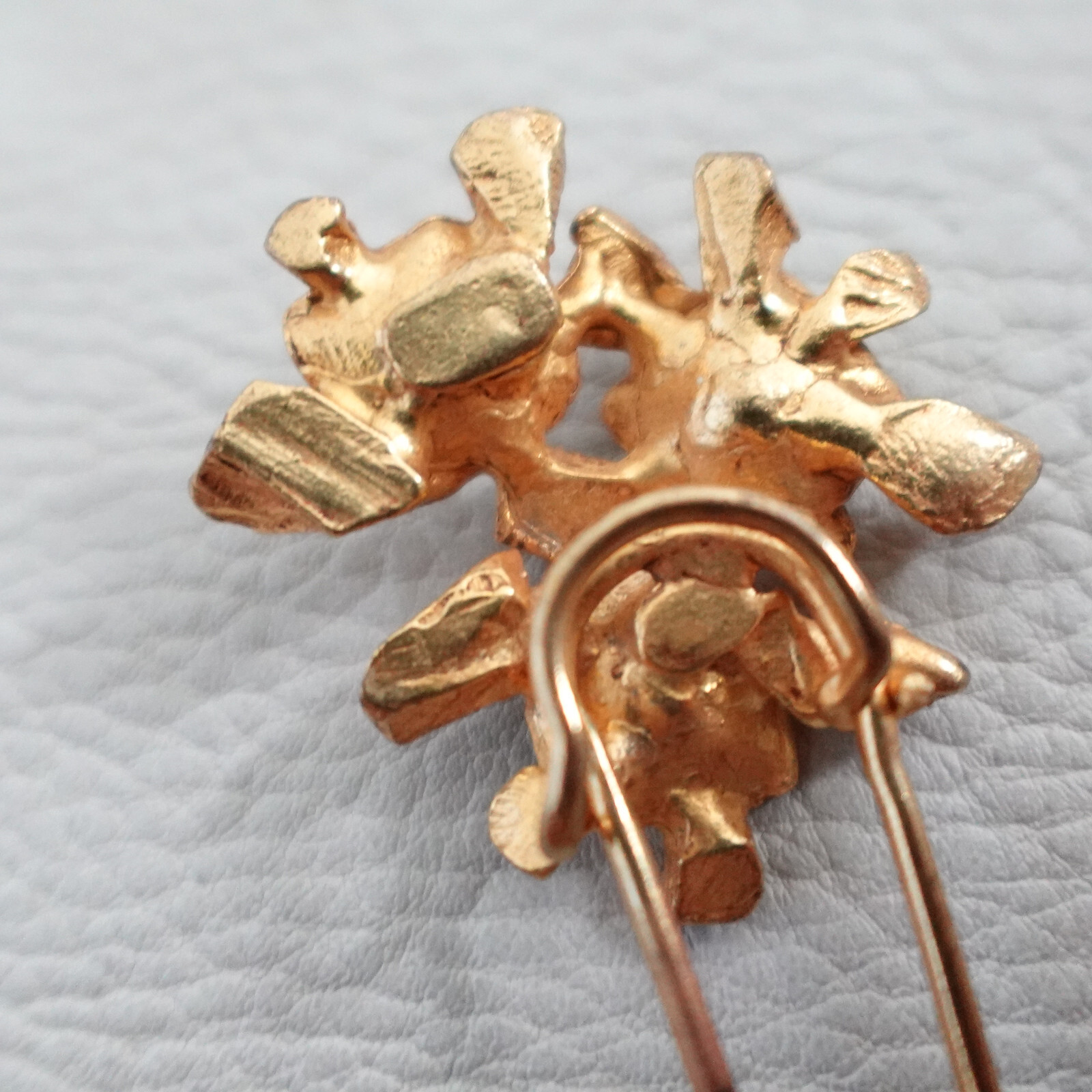 Vintage Brooch Gold Tone Stick Pin Floral Bouquet S R initials Rhinestone