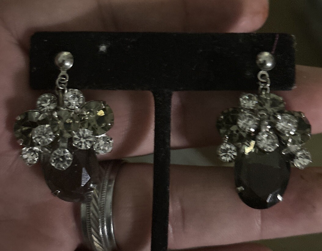Vintage Clear Gray Prong Set Rhinestone Cluster Post Earrings