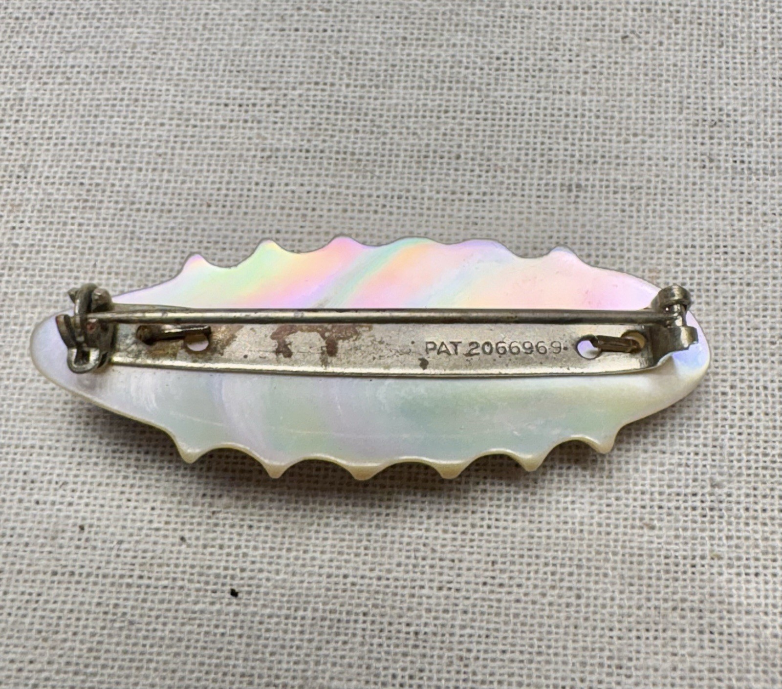 Vintage 1930s-1950s Mother of Pearl ‘Mother’ Brooch Gold Wire Script PAT #