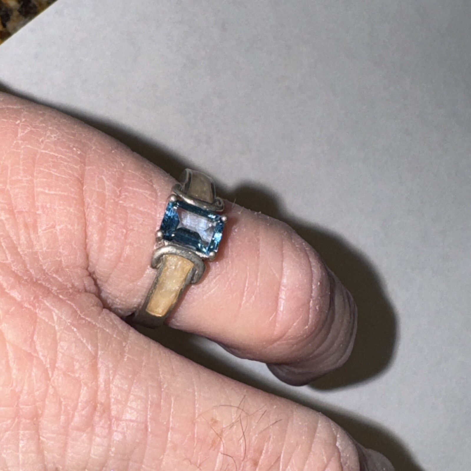 Vintage 925 Sterling Silver Blue Topaz And White Onyx Ladies Band Ring Size 7