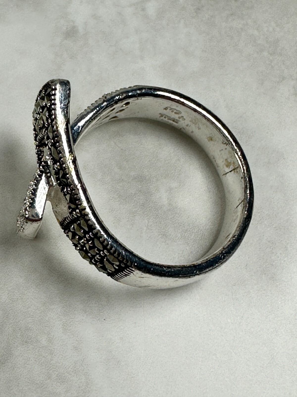 Silver Tone Black & White Belt Buckle Ring with CZs – Size 8