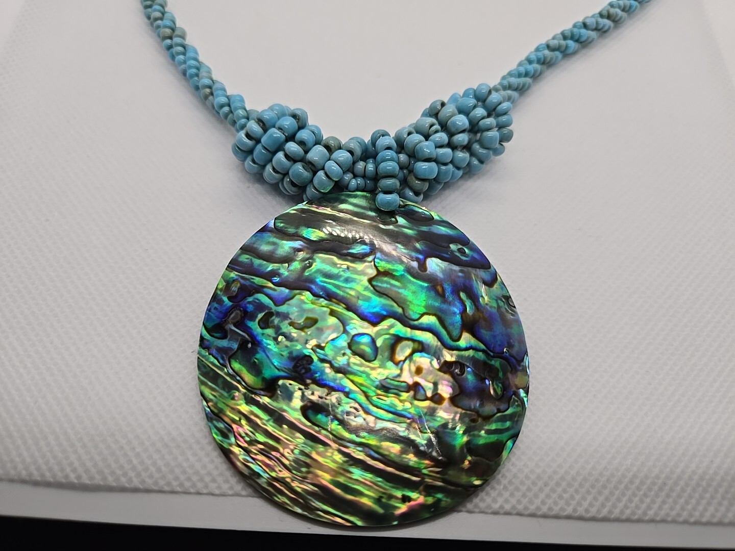 Lee Sands Pāua Abalone Shell Turquoise Blue Bead 17.5″ Necklace Pendant Signed