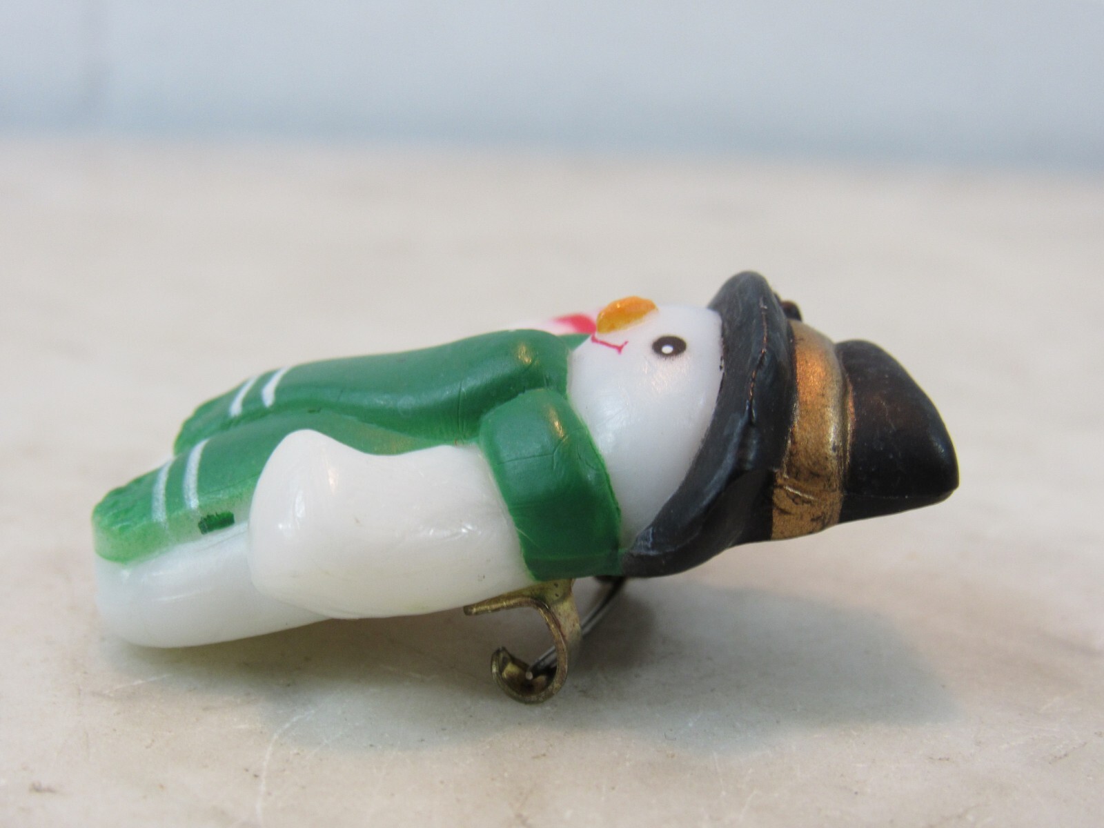 Fun World LEHMAN SNOWMAN Brooch Pin Vintage 1 3/4″