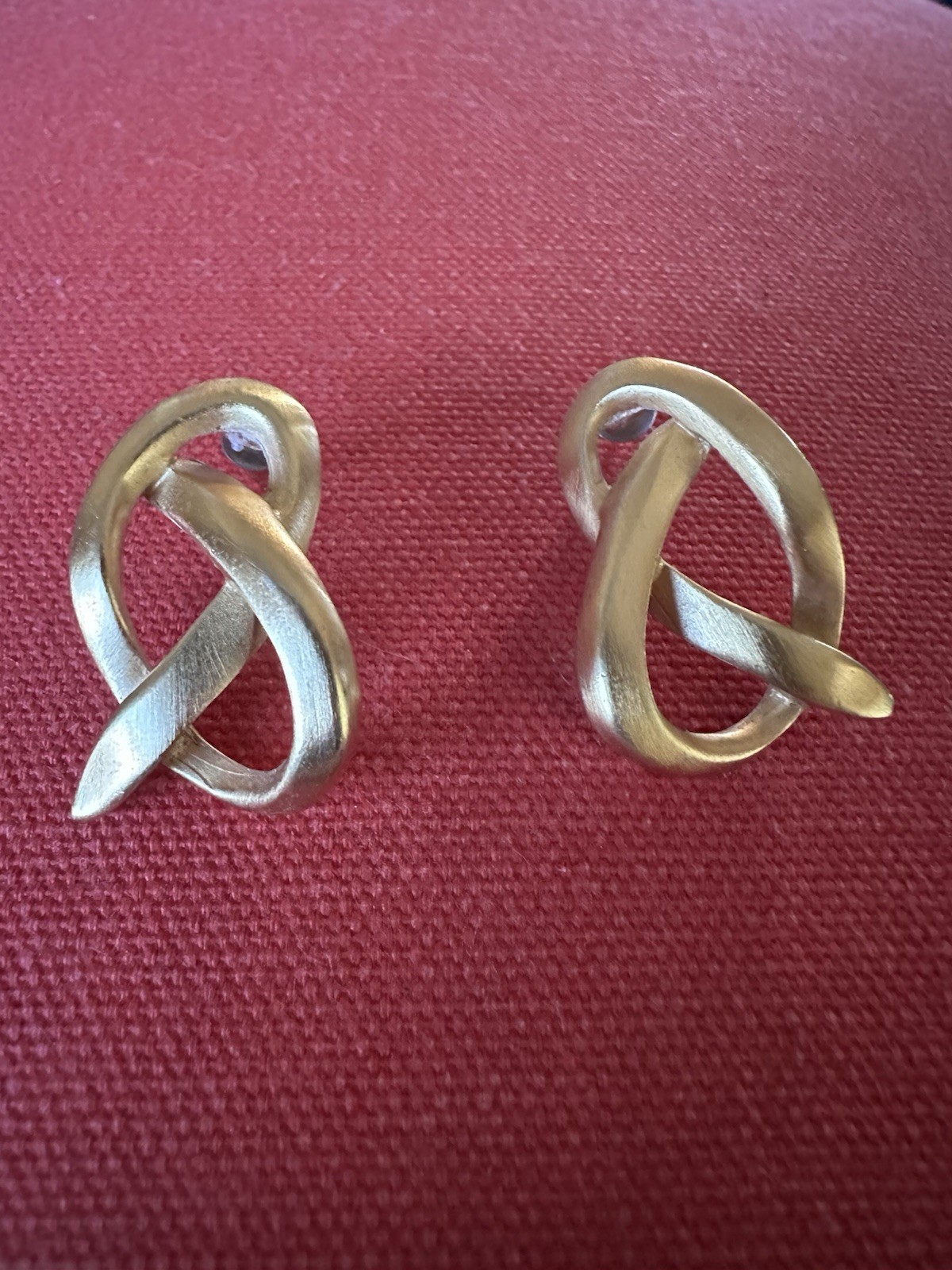 Monet Vintage Gold Tone Knot Screw Back Earrings Fashion Jewelry Signed AK