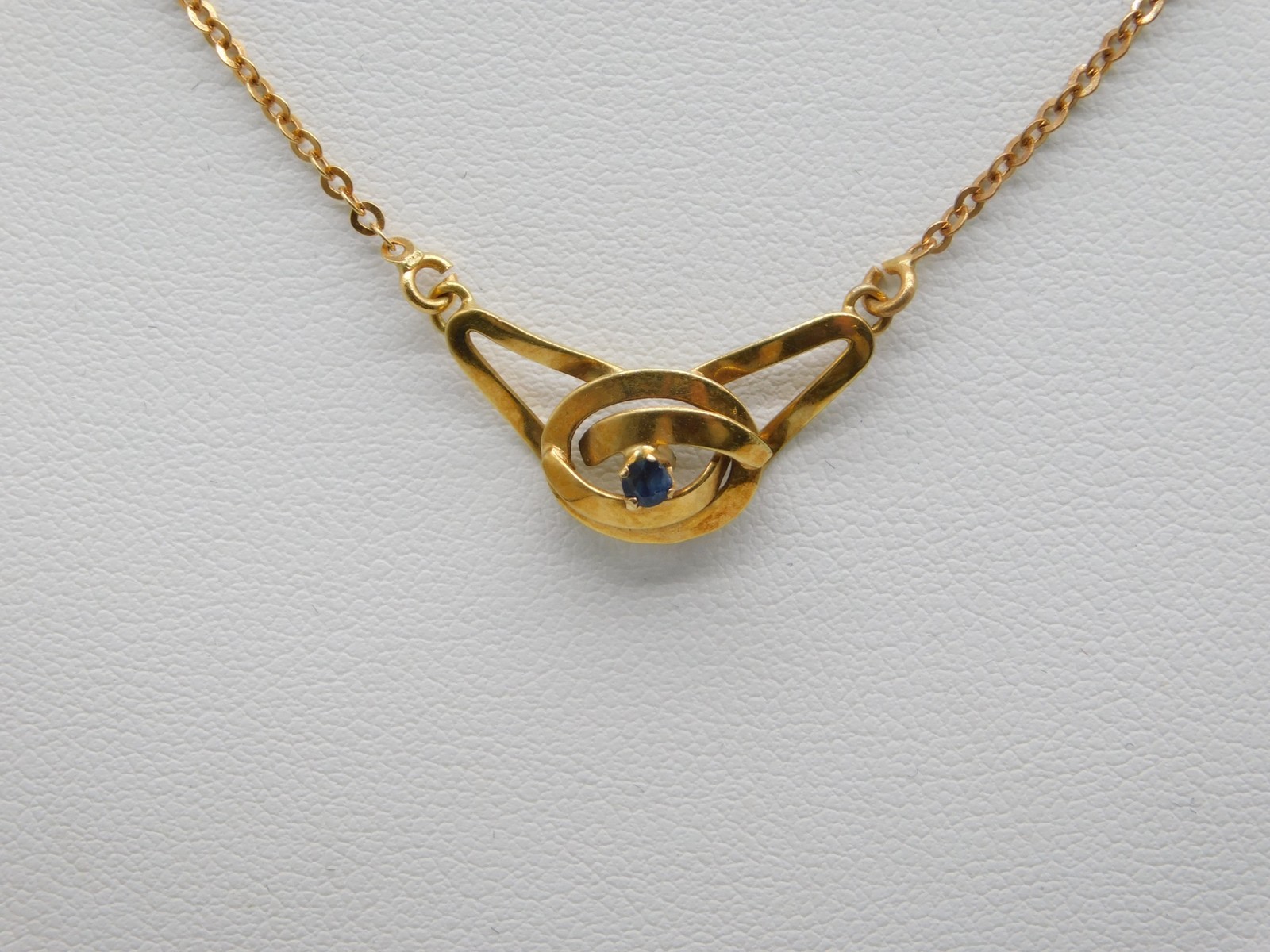 ART NOUVEAU 18K SOLID YELLOW GOLD SAPPHIRE STONE NECKLACE 14 3/4″ L
