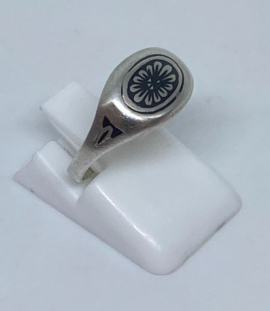 Rare vintage “Kubachi ” ring made of USSR silver. 875: Size 6 . Weight 1.39 g